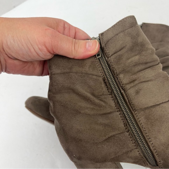 Not Rated tan suede ankle boots with tie side detailing-woman’s 7.5 - Picture 7 of 16